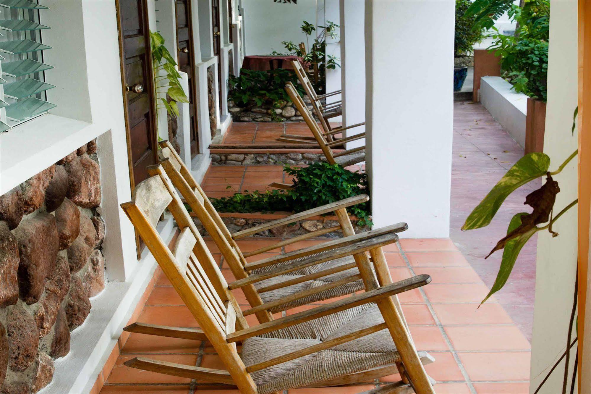 Hotel Restaurant Cyvadier Plage Jacmel Extérieur photo